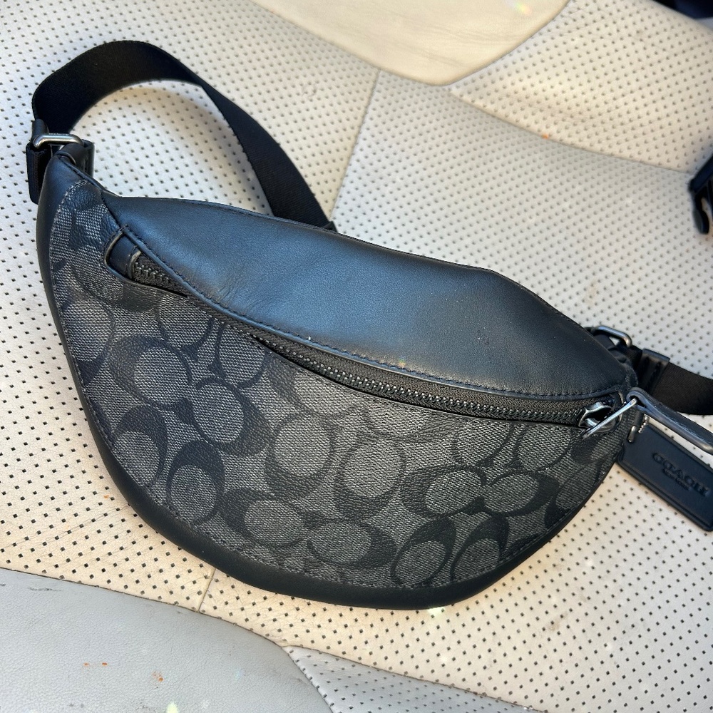 Coach Warren mini belt bag in signature canvas black